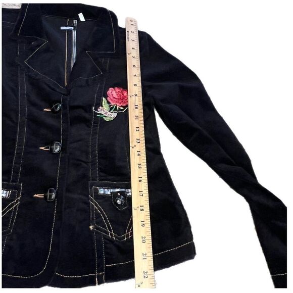 LUX Velvet Embroidered Jacket w/ Stitching Details. Size L. Good Condition! - Picture 11 of 15